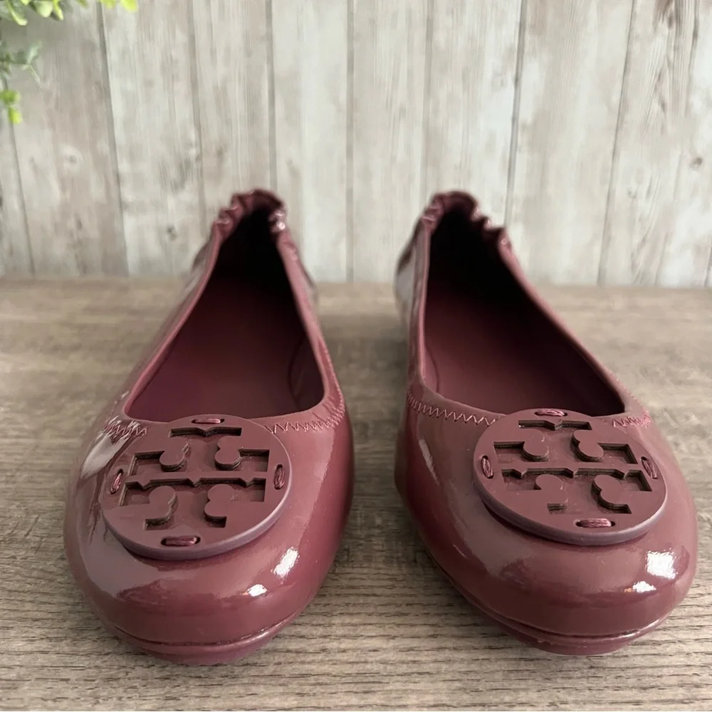 Tory Burch Women's Minnie Travel Plum Eggplant  Loafers Patent Leather 7